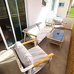 公寓 Warm Design 3br, 7-min Walk, Peaceful 拉纳卡